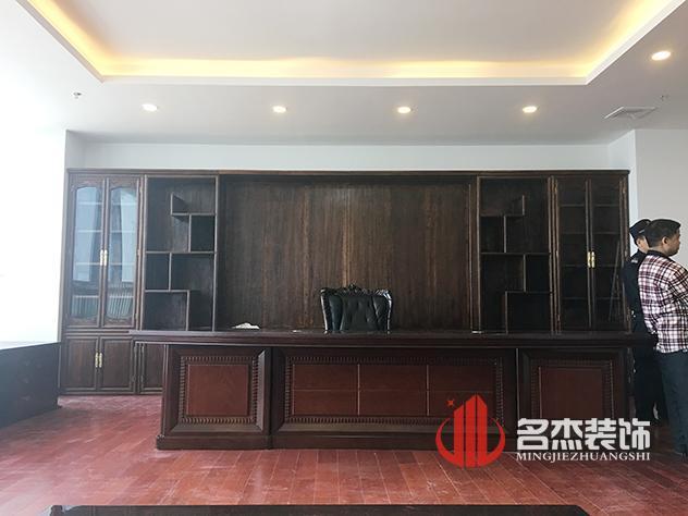 经理室国产免费叼嘿网站免费完工照.jpg