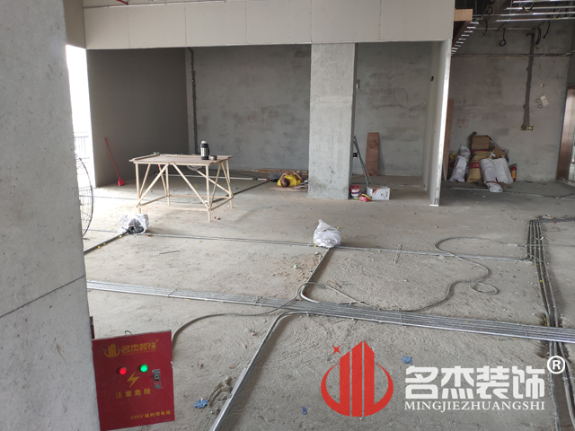 办公室国产免费叼嘿网站免费
