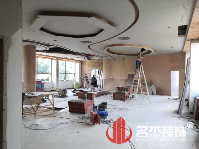 办公室国产免费叼嘿网站免费设计