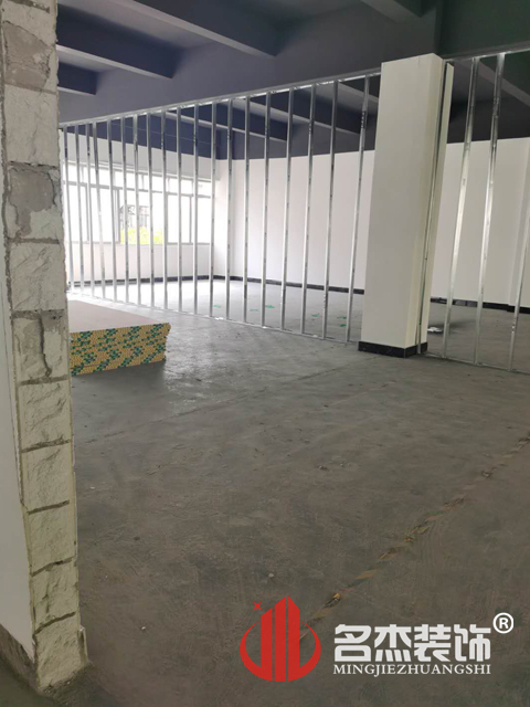 办公室国产免费叼嘿网站免费