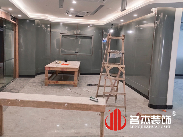 办公室国产免费叼嘿网站免费设计
