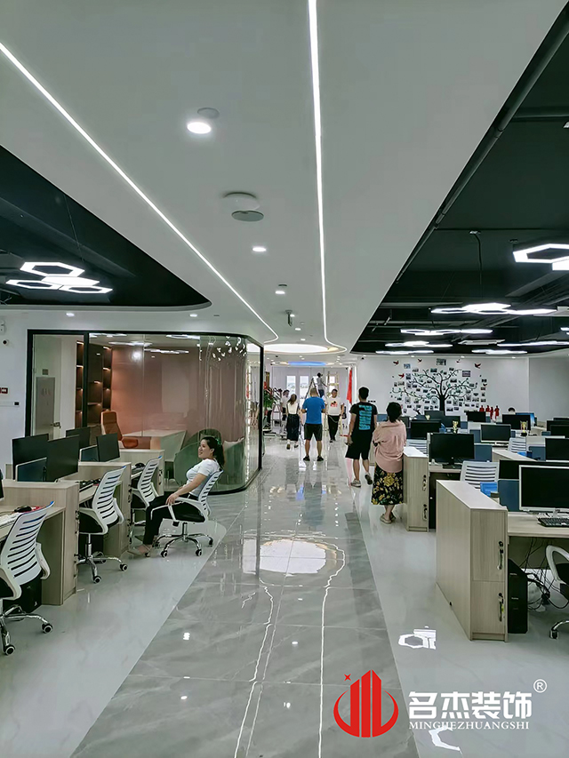 广州办公室国产免费叼嘿网站免费设计